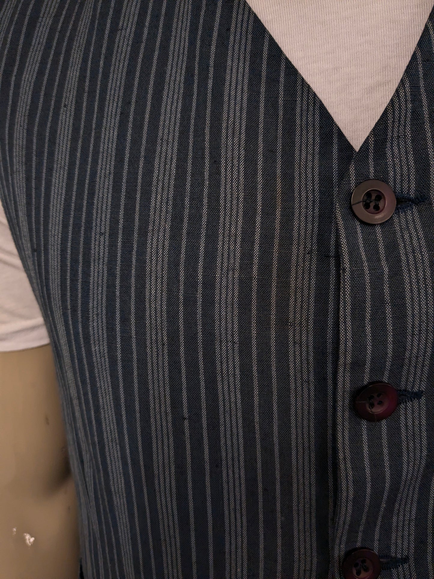 Burton gilet. Blauw gestreept. Maat M.