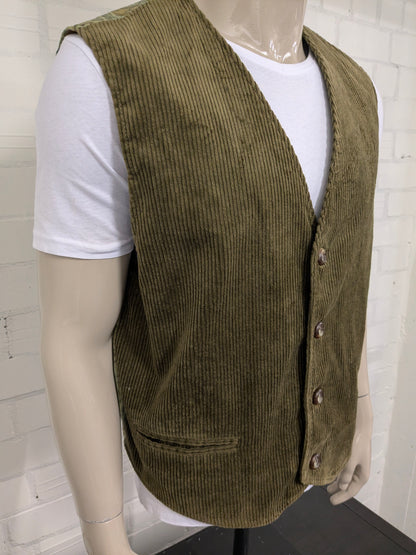 Healey Rib Wistcoat. Color verde oscuro. Tamaño xl.