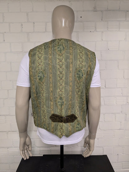 Healey Rib Wistcoat. Color verde oscuro. Tamaño xl.