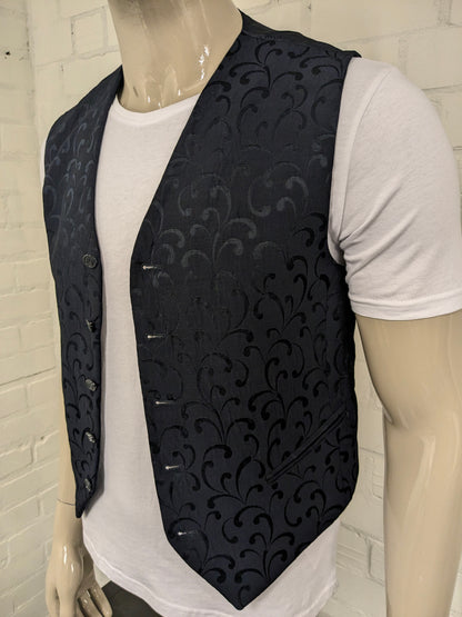 Carlo Pignatelli gilet. Donker Blauw licht glanzend motief. Maat M.