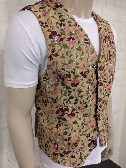 Vintage Jenny Farley Gilet. Purple pink beige green embroidered flowers. Size L.
