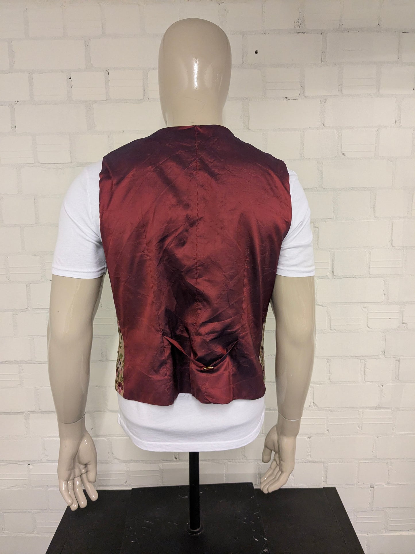 Vintage Jenny Farley Gilet. Purple pink beige green embroidered flowers. Size L.