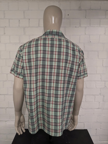 Vintage 70's shirt short sleeve with point collar. Green rose white black checked. Size XL.