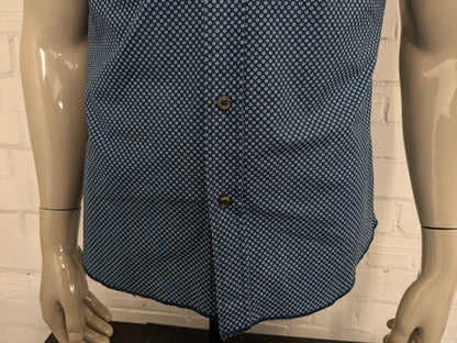 Gas shirt short sleeve. Blue circle print. Size L.