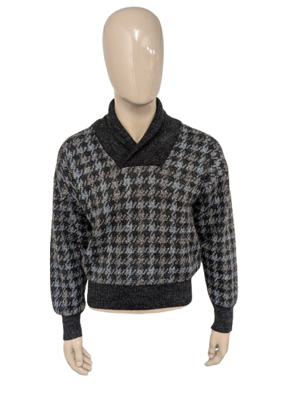 Teddy Chewitt suéter de lana vintage con un collar grande. Gris azul de color blanco. Tamaño M. 20% de lana.