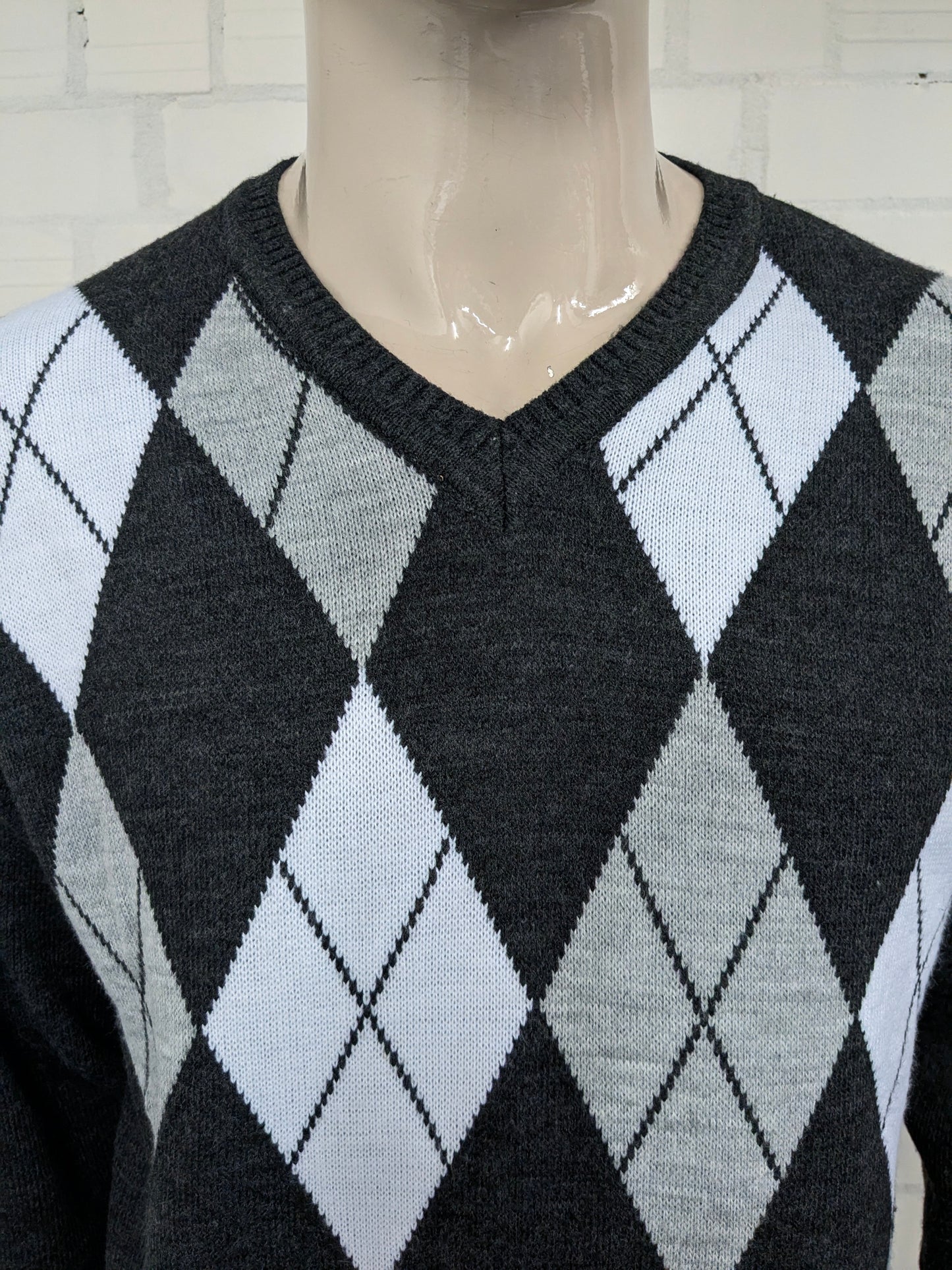 Magione di lana l'Onn vintage con scollo a V. Stampa argyle bianca grigia. Taglia XL. Lana al 100%.