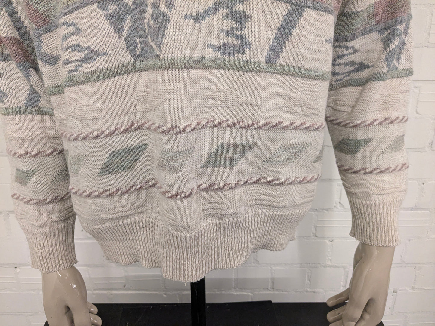 Nuovo maglione di lana veloce vintage con scollo a V. Blu verde color lilla a beige. Dimensione L. 30% lana.