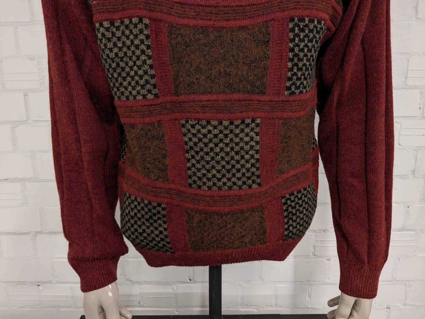 Collezione vintage senza maglione di lana con cerniera. Braco rosso marrone colorato. Dimensione L. 30% lana.