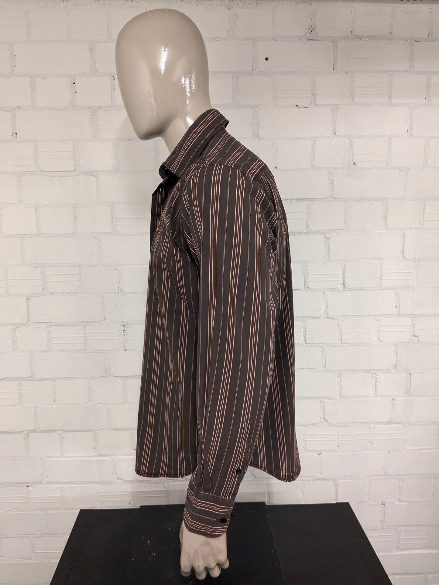 Tom Tailor shirt. Brown red striped. Size XL.