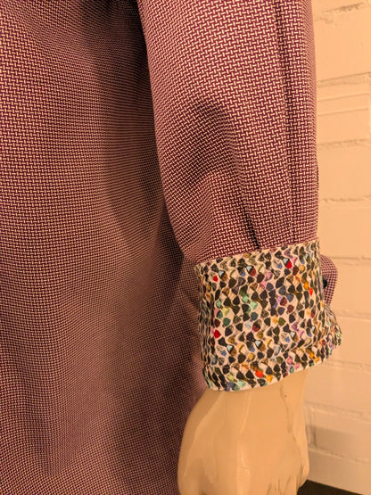 Chemise Giordano. Impression blanche violette. Taille 4xl / xxxxl. Ajustement régulier.