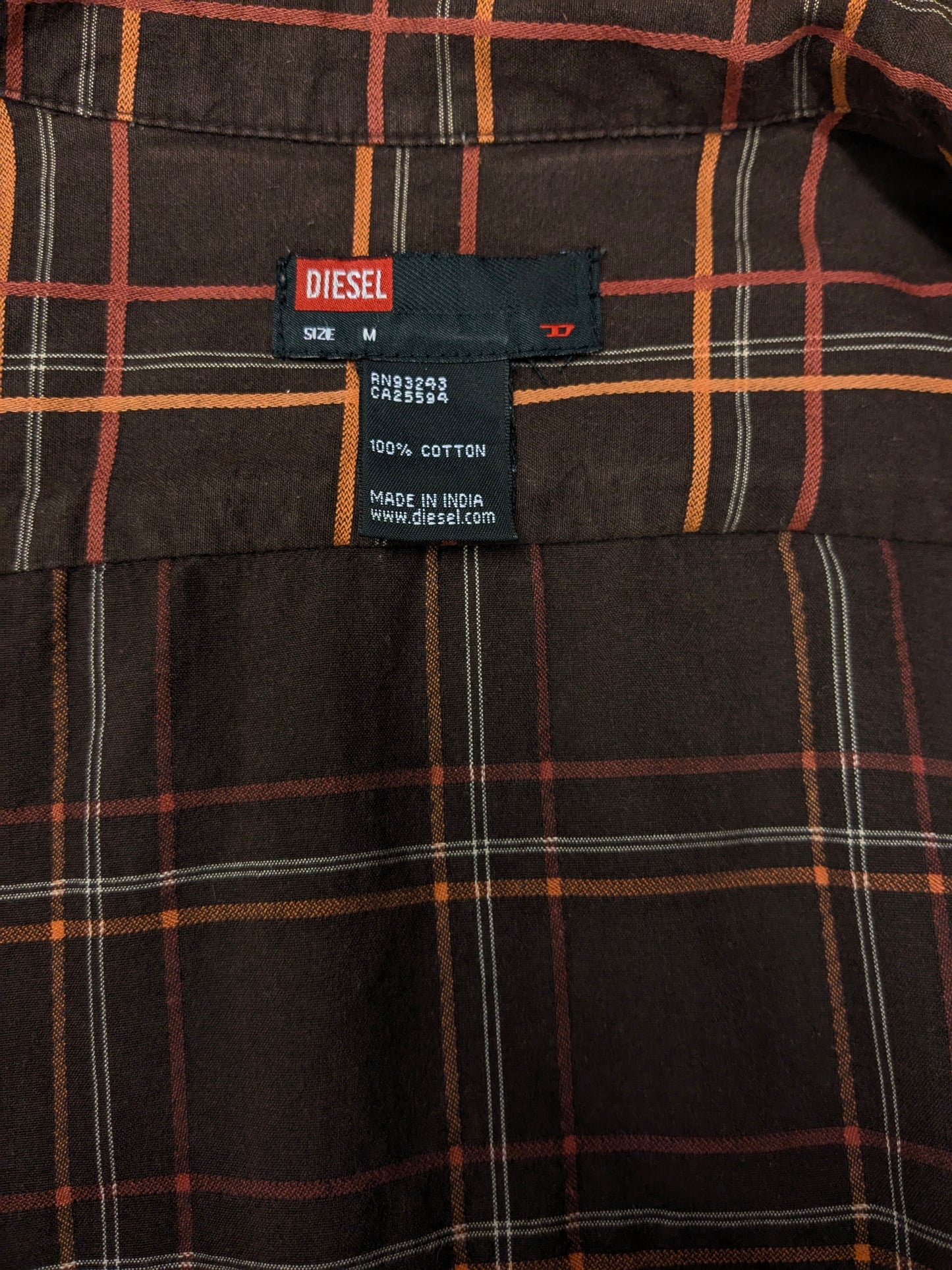 Camisa diesel. Red naranja marrón revisado. Tamaño M.