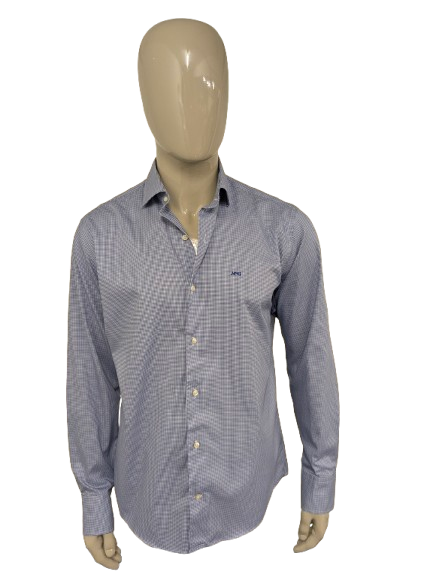 McGregor Distinction shirt. Blue white motif. Size L.