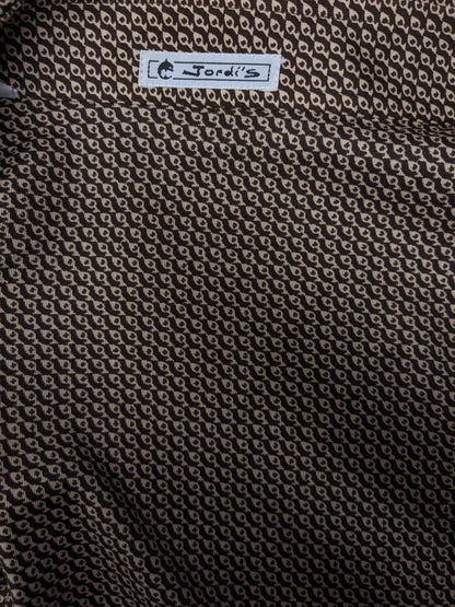 Camisa Vintage Jordi. Impresión beige marrón. Tamaño M. estiramiento.