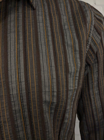 At company shirt. Gray brown black tangible striped motif. Size L.
