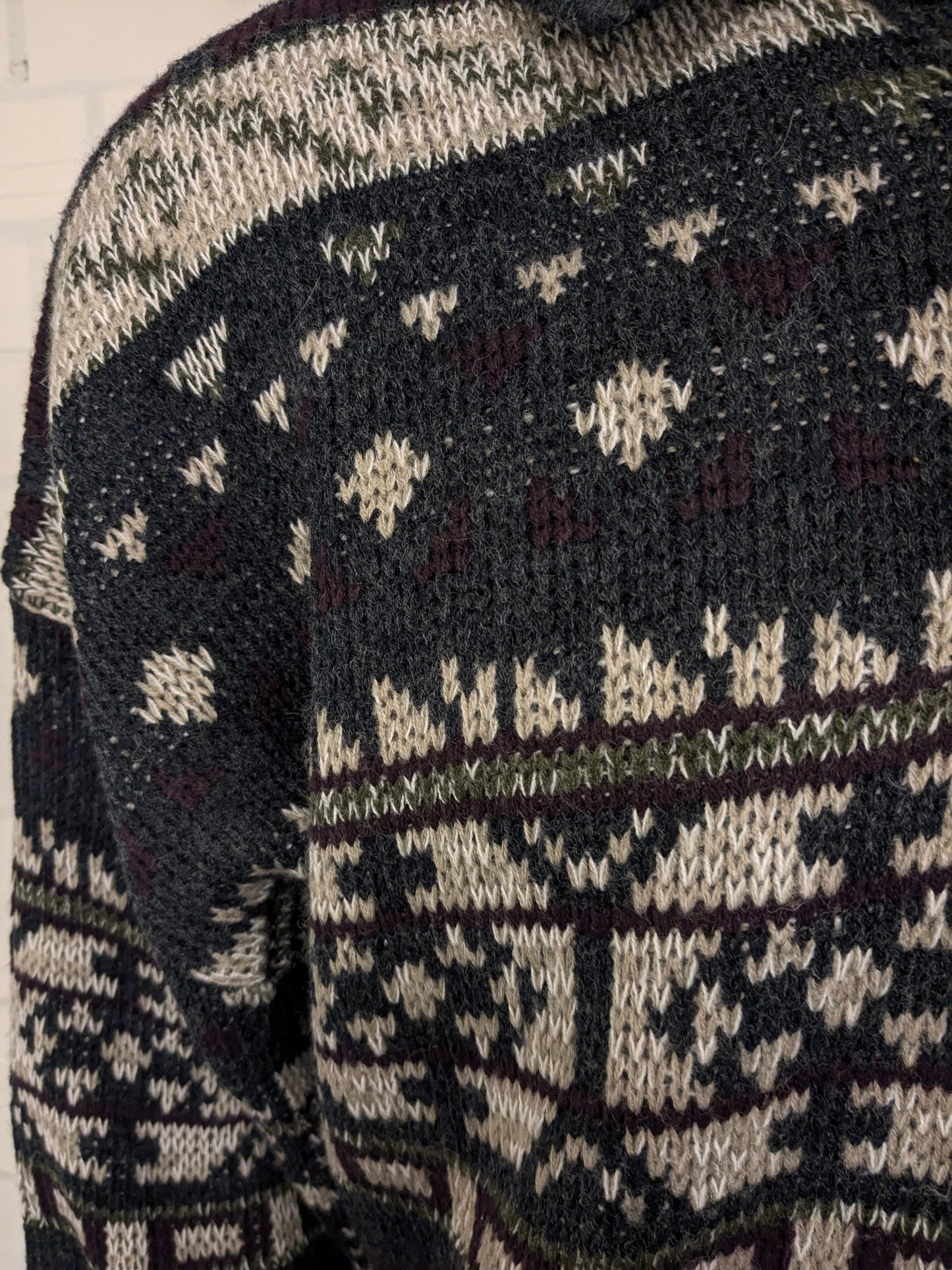 Pull de polo en laine vintage. Colore beige vert violet vert. Taille 2xl / xxl. 15% de laine.