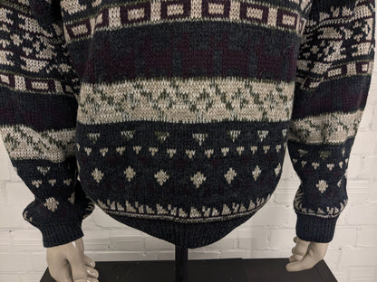 Pull de polo en laine vintage. Colore beige vert violet vert. Taille 2xl / xxl. 15% de laine.