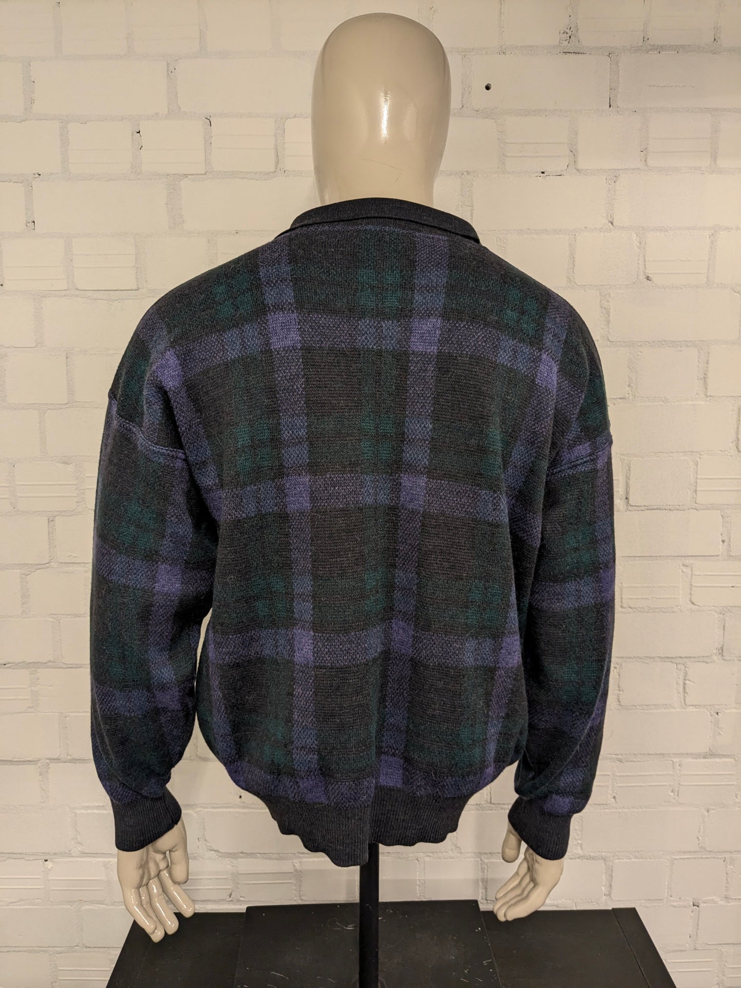 Vintage Alpaca Wollen Jockey polo trui met mooie knopen. Paars Grijs Groen gekleurd. Maat XL.