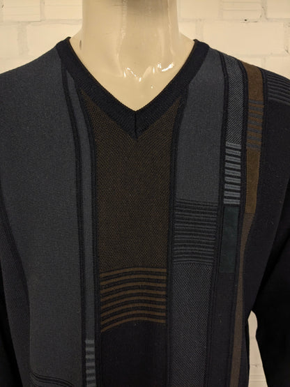 Vintage Baileys trui met V-Hals. Donker Blauw Grijs Bruin gekleurd. Maat XL.