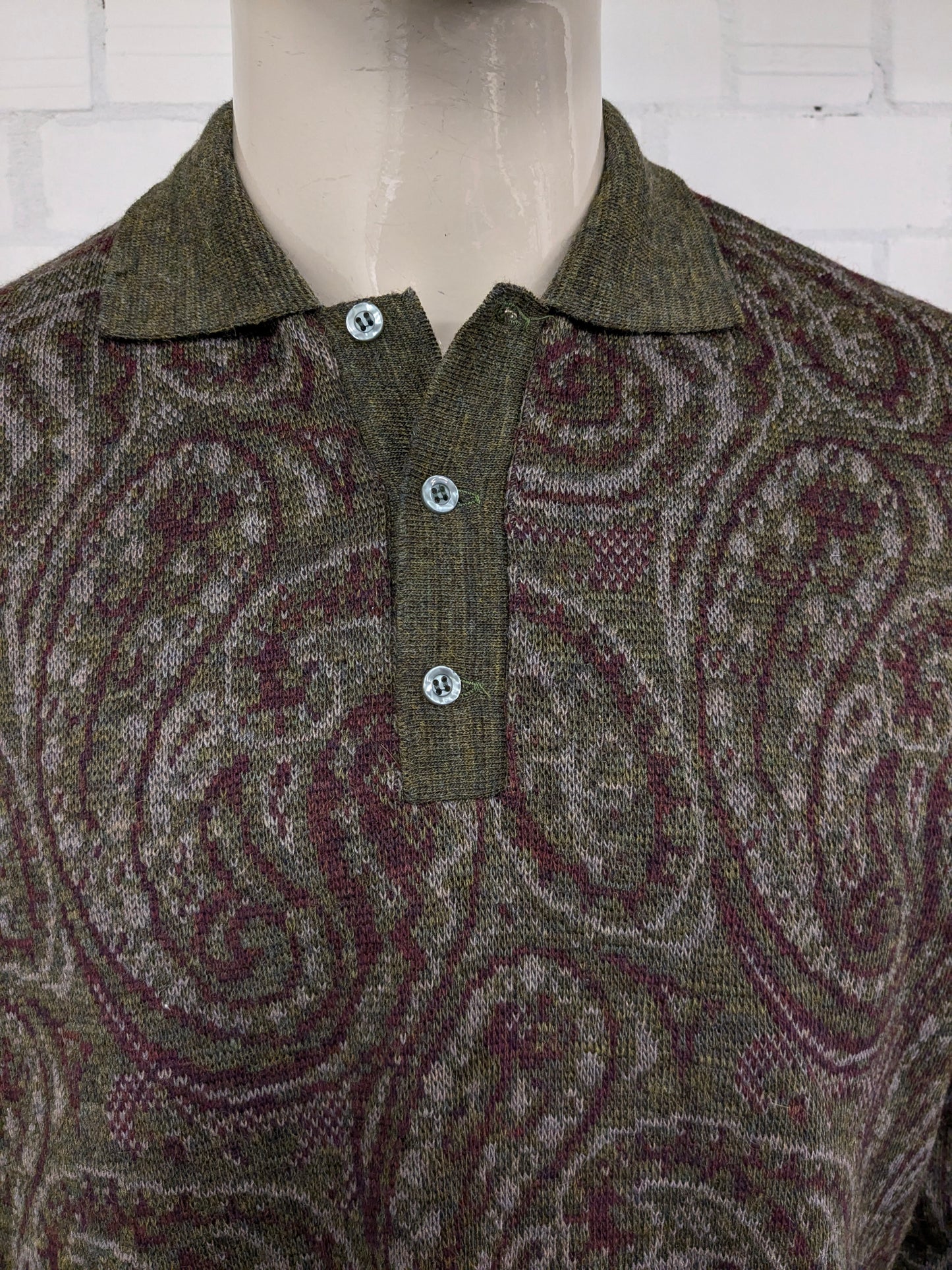 Pull de polo en laine vintage. Impression de Bordeaux Green Grey Bordeaux. Taille 2xl / xxl. 30% de laine.