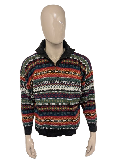 Pull complexe vintage avec fermeture éclair. Impression colorée. Taille xl.