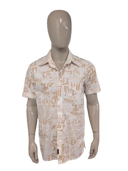 Vintage Berto Lucci shirt short sleeve. Beige Light Brown print. Size L.
