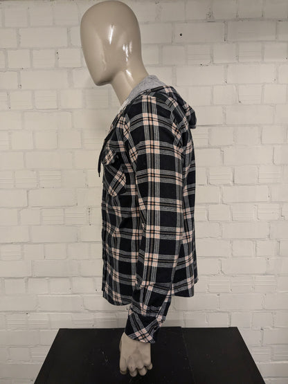Unbranded Flannel shirt with press studs and hood. Black Pink checked. Size M.