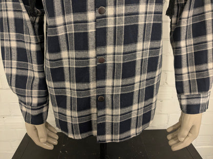 VSKA shirt with press studs and hood. Dark Blue Beige checked. Size L.