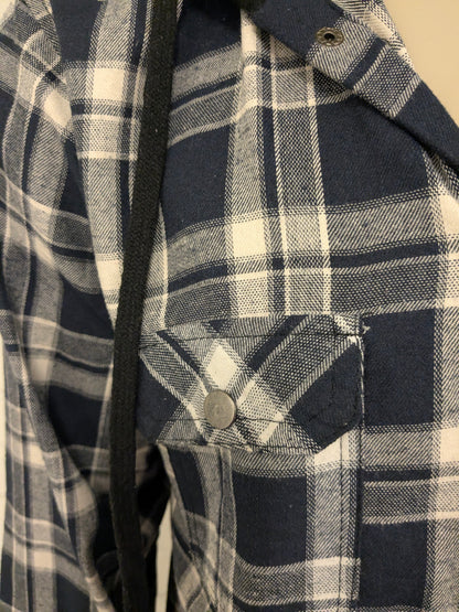VSKA shirt with press studs and hood. Dark Blue Beige checked. Size L.