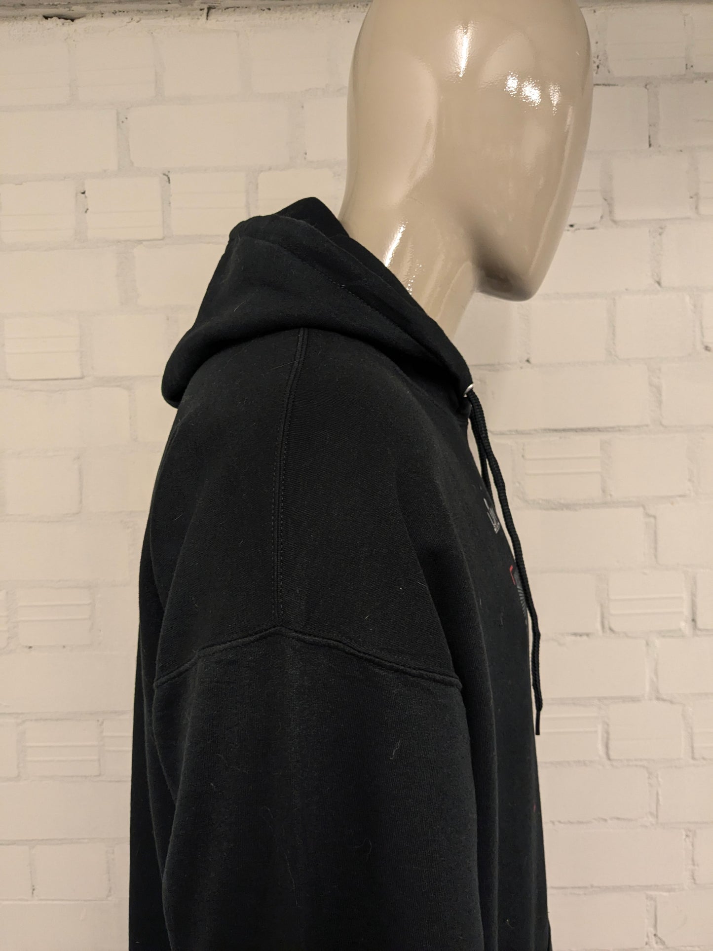 Sudadera con capucha del Trofeo Vince Lombardi. Negro con estampado. Talla 2XL / XXL.