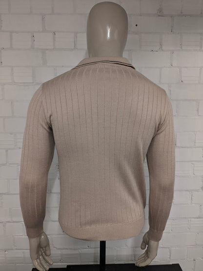 Maglia polo Jet Set vintage anni '70 con colletto a punta. Colore beige. Taglia M.