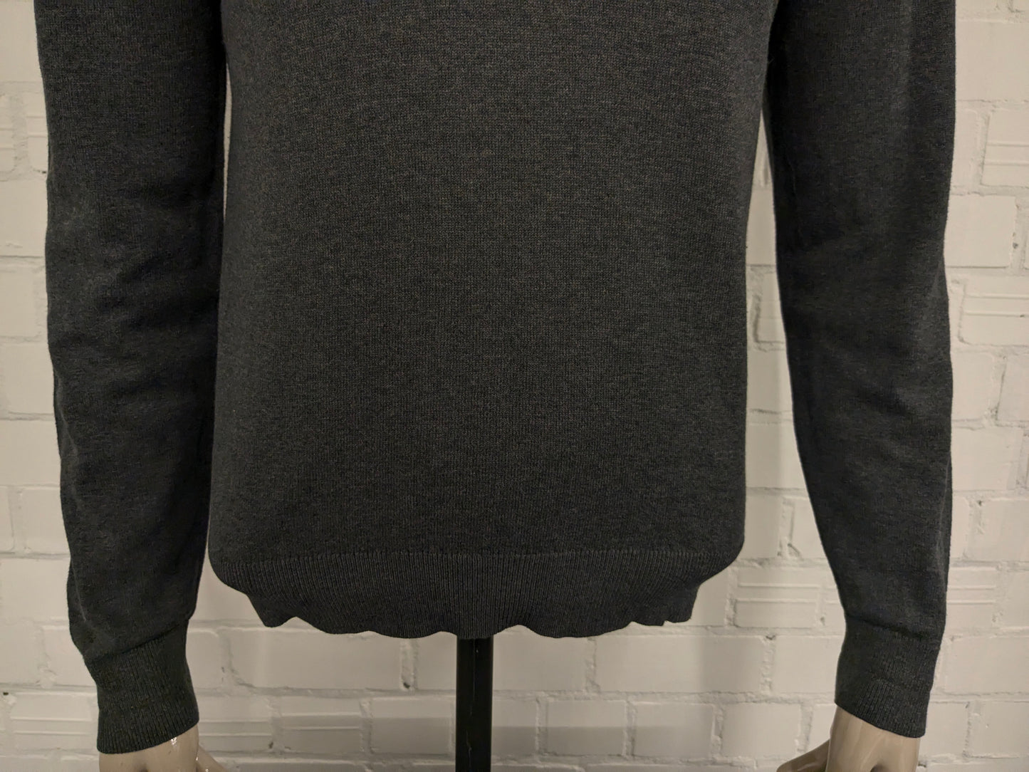 McGregor Wollen Casual trui. Donker Grijs gemêleerd. Maat M. 30% Wol.