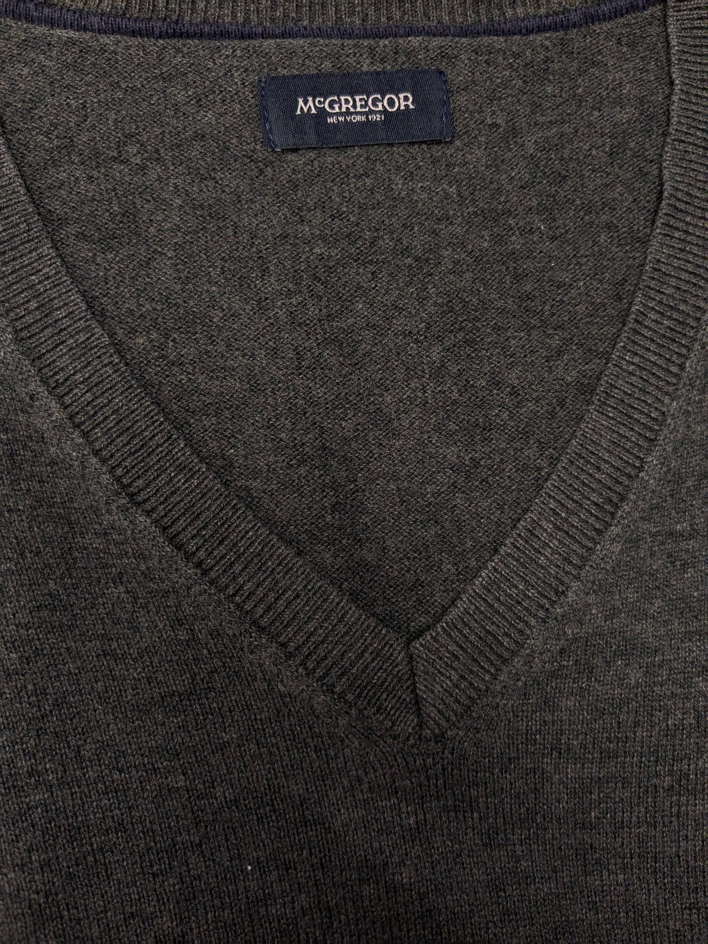 McGregor Wollen Casual trui. Donker Grijs gemêleerd. Maat M. 30% Wol.