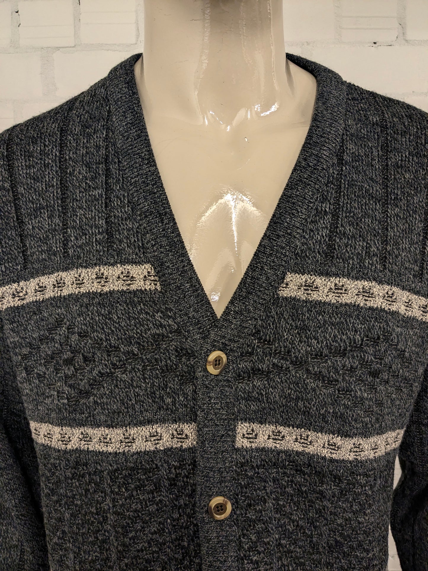 Vintage Michel Lapaz Wool cardigan with V-neck. Gray Beige mixed. Size XL.