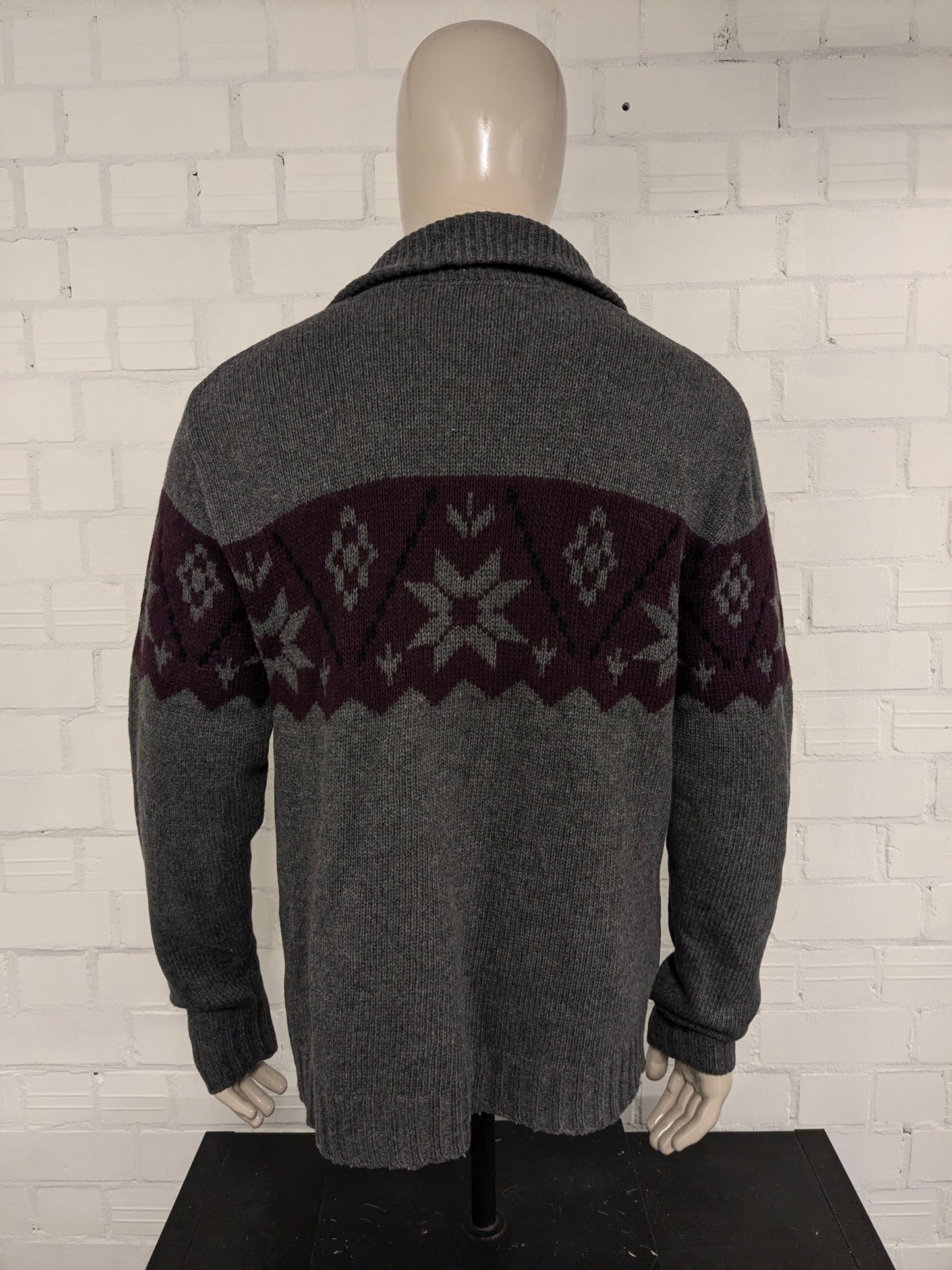 Maglione vintage in lana d'agnello con cerniera. Colore grigio viola nero. Taglia L. 30% Lana.