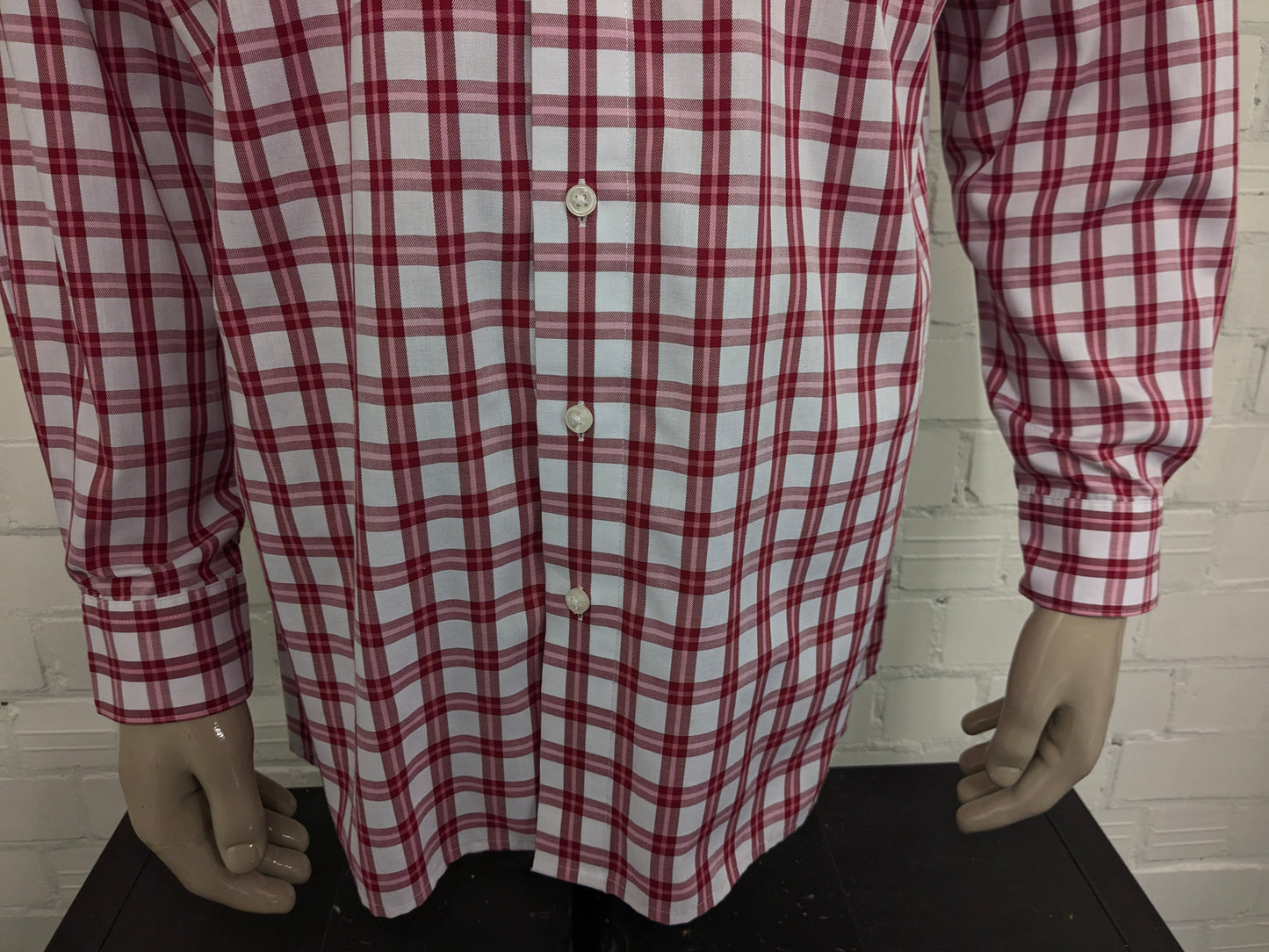 Olymp Luxor shirt. Red Pink White checked. Size 43 / XL. slim line.