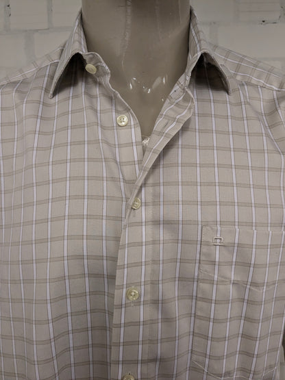 Olymp Luxor shirt. Beige White checked. Size 43 / XL.