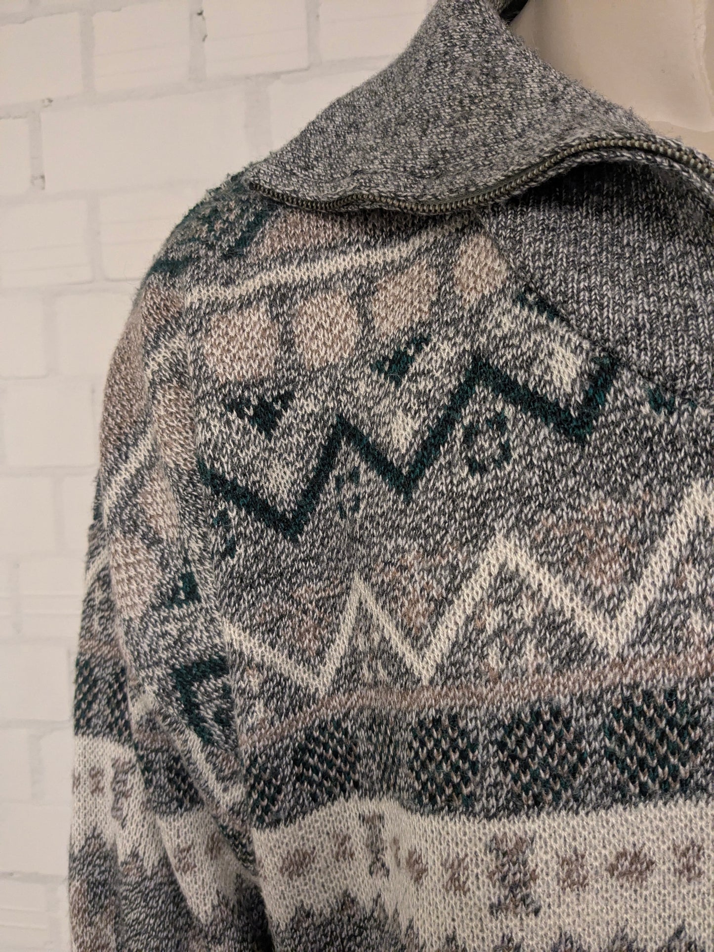 Vintage trui met rits. Groen Grijs Bruin Wit gekleurd. Maat 2XL / XXL.