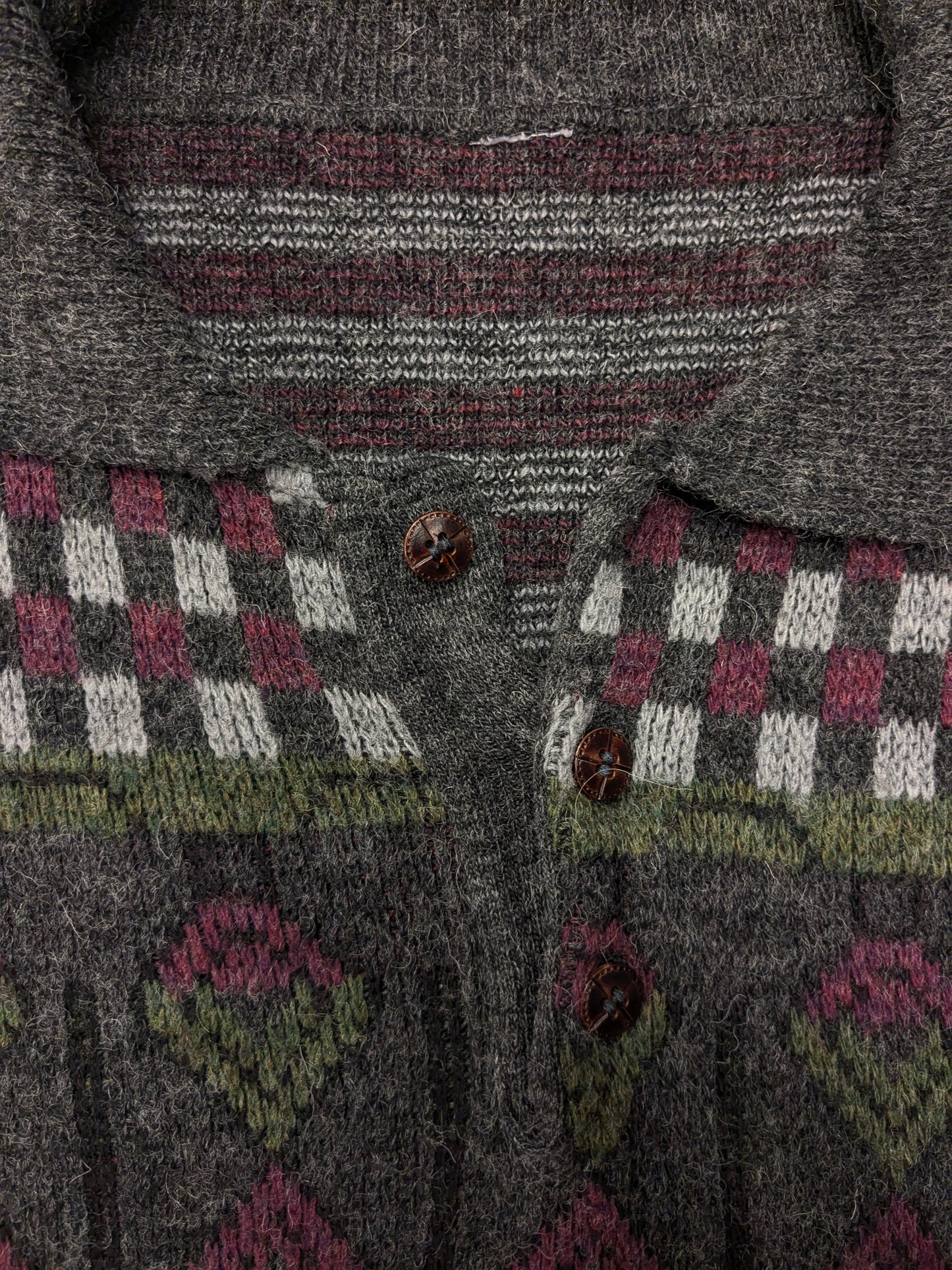 Vintage Wool polo sweater. Green Gray Red colored. Size 2XL / XXL.