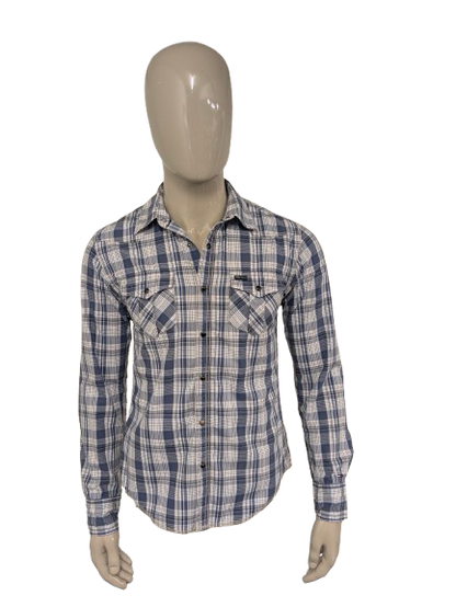 Hilfiger Denim shirt with press studs. Blue and white checked. Size S.