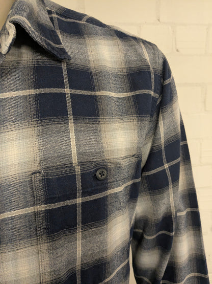 Levi's shirt. Blue Beige White checked. Size L.