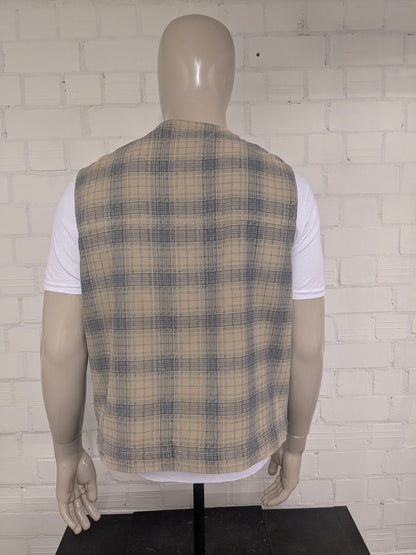 Knock out Bodywarmer. Beige Blue checked. Size XL.