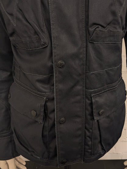 G-Star RAW between coat / jacket. Dark Blue colored. Size M.