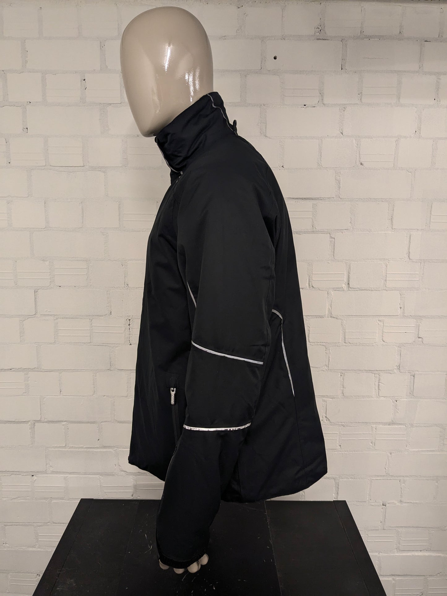 Veste d'hiver doublée Audi. Coloré noir. Taille L.