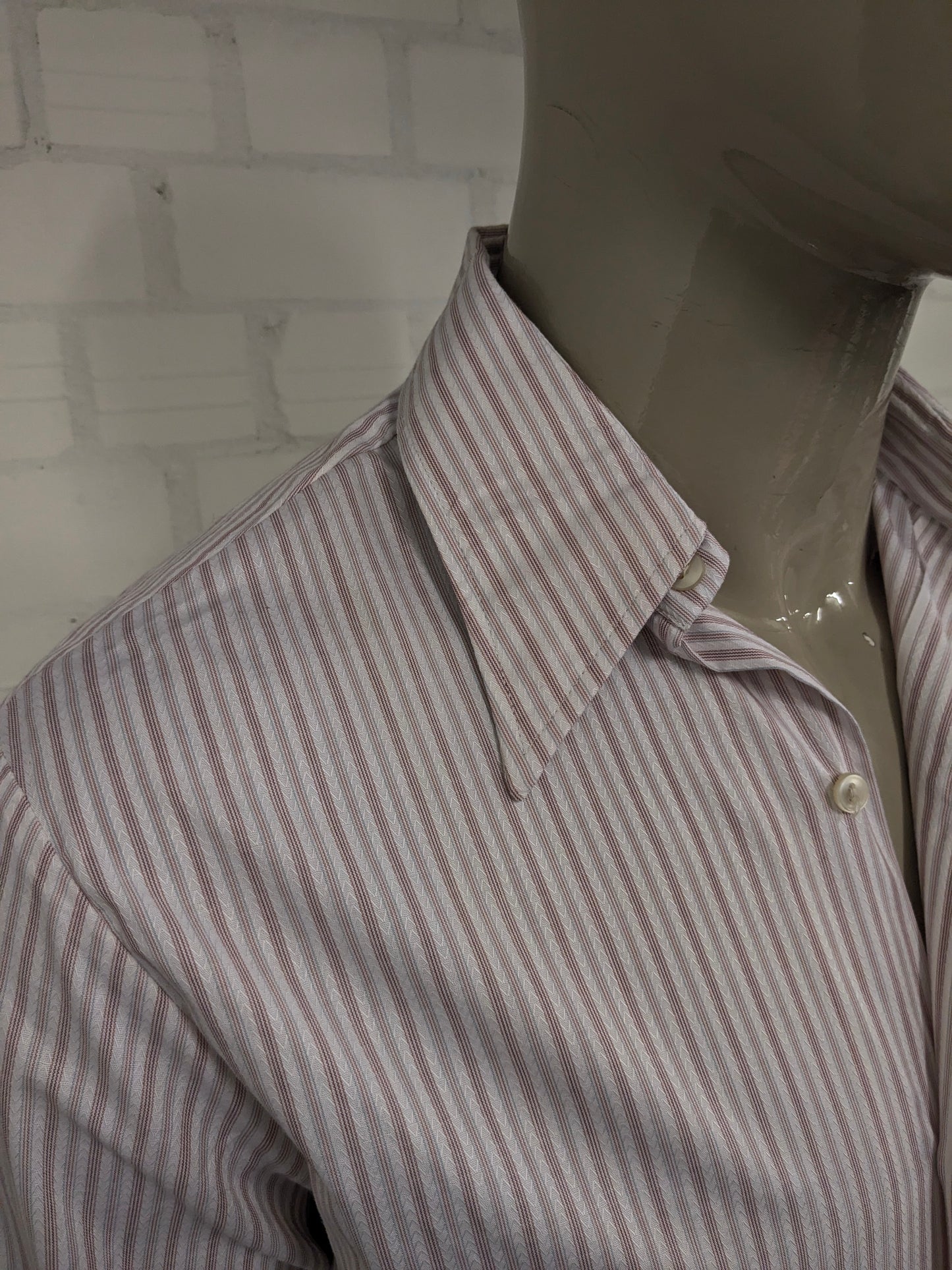 Camicia Sonaj vintage anni '70 con colletto a punta. Rosso Arancione Blu rigato. Taglia L.