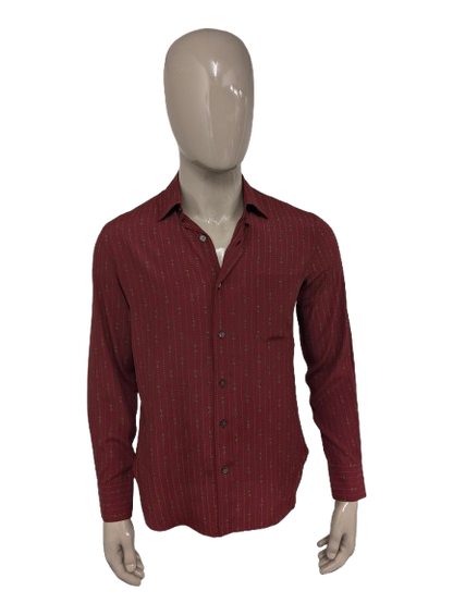 Vintage Rugantino shirt. Red Gray Gold colored print. Size M.