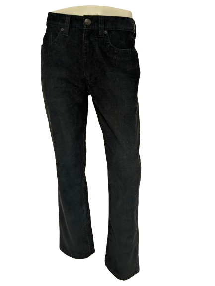 Haggar ribbed trousers. Colored black. Size W32 - L32.