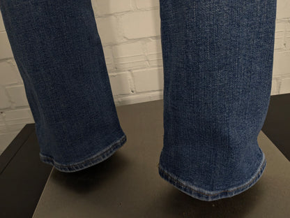 Garcia-Jeans. Blau gefärbt. Größe B38 - L34. strecken.