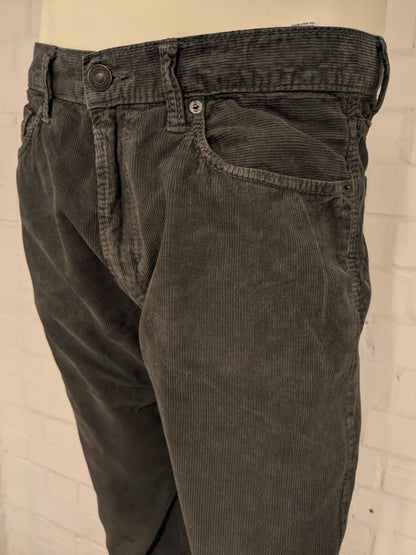 American Eagle ribbed trousers. Colored gray. Size W33 - L32. Type Original straight.