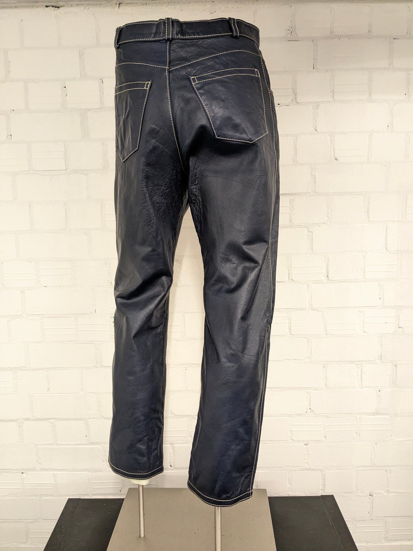 Vintage Leather pants. Dark Blue with Beige stitching. Size 50 / M.