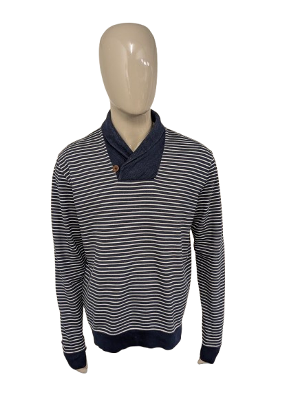 H&M L.O.G.G. maglione con colletto sportivo. Motivo a righe blu e bianche. Taglia XL.